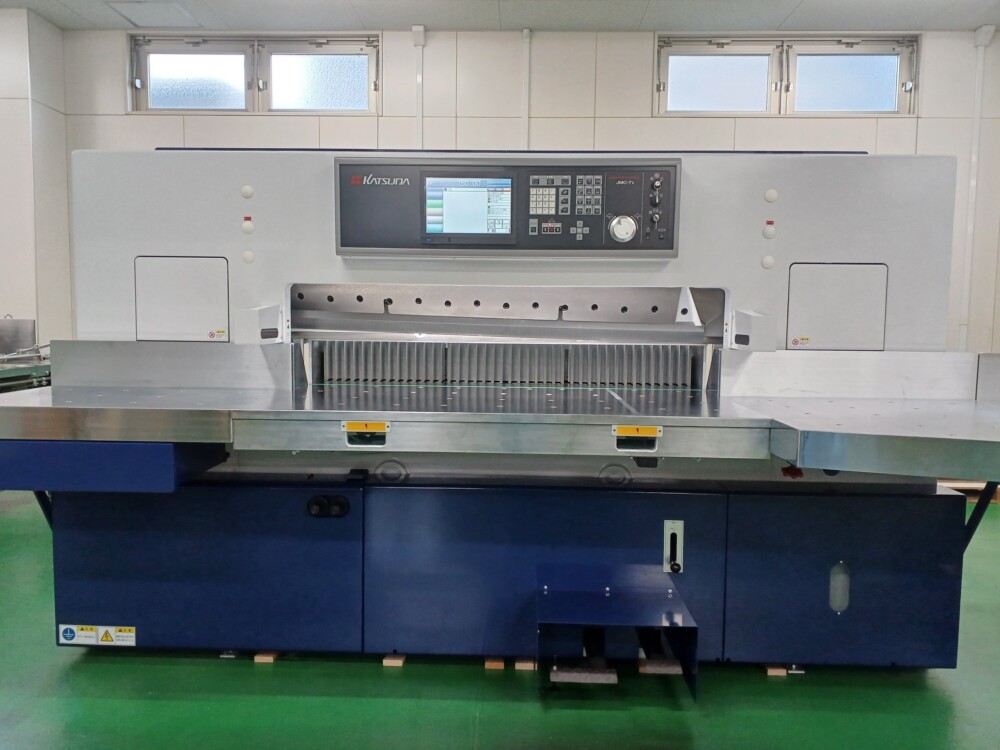 株式会社勝田製作所製:1370㎜断裁機 刷新お知らせ - 新着情報 - 見山